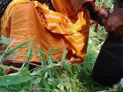 아줌마, 오랄섹스, 입에 사정, 사정 샷, 발, 인도인, 엄마, 젖가슴