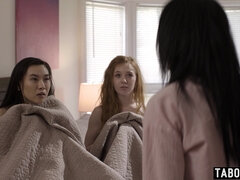 18 jahre, Hardcore, Reif, Milf, Mutti, Zierlich, Dürr, Flotter dreier