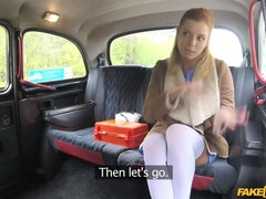 Sucer une bite, Voiture, En levrette, Léchez, De plein air, Pov, Chatte, Uniforme