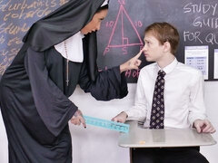 Popó, Hatalmas hátsó, Kutya póz, Ujjazás, Kézimunka, Nyalás, Tini, Hármas