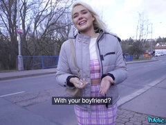 Blondine, Britisk, Hårdt, Naturlig, Pov, Offentlig, Realitet, Sutte