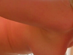 Μεγάλα βυζιά, Ξανθιά, Πίπα, Σπέρμα στο στόμα της, Διπλή εισχώρηση, Δαντέλα, Άξεστος