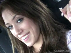 18 ans, Amateur, Voiture, Couple, Petite amie, Réalité, Adolescente