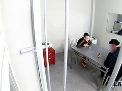 Kont, Bruinharig, Oudere vrouw, Lul, Hd, Moeder die ik wil neuken, Tieten likken, Uniformpje