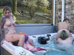 Amatoriale, Bionda, Femmina, Quartetto, Lesbica, Masturbazione, Figa, Sott'acqua