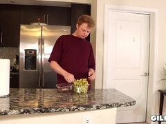 Amador amadora, Bundão, Peitos grandes, Peituda, Jato de porra, Hd, Maduroa, Tetas