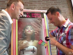 18, Anal, Asiat, Brunette, Dobbelt penetration, Teenager, Trekant