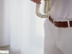 Velike joške, Blondinka, Fafanje, Notranji izliv, Jahanje