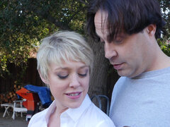 Blondi, Suihinotto, Syväkurkku, Kyrpä, Rankka, Vanhempi, Ulkona, Tatuointi