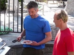 Mačiatko, Blondína, Creampie, Fetiš, Orgazmus, Pička, Vychudnutá, Teenka