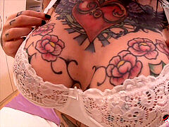 huge-chested tattooed intercourse fiend Megan Inky gets a creampie