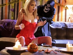 Ξανθιά, Πίπα, Σε στάση σκύλου στα τέσσερα, Μαλακία με το δάχτυλο για γυναίκες, Φιλί, Γλείψιμο, Πίρσινγκ, Ξυρισμένη