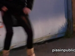 18 летние, Красотки, Женщины, Хд, На публике, Рыжие, Соло, Молоденькие