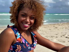 Fekete, Cumizás, Ébenfekete, Francia, Természetes mellek, Nézőpont, Valóság, Begyek