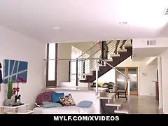Mylf - filling cougar (Diamond Kitty) rectum with jizz