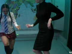 Zwart, Blond, Interraciaal, Masturbatie, Pornster, Schoolmeisje, Zuigen, Lerarin