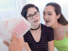 Cumizás, Gesztenyebarna, Kutya póz, Csoport, Kézimunka, Kőkemény, Orgia, Tini