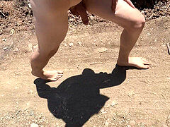 Stor kukk, Naken, Tenåring