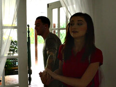 18 let, Brunetka, Na pejska, Prstění, Výprask, Dospělé, Pička, Uniforma