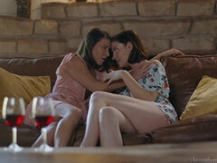 Baben, Stora tuttar, Bystig, Onani, Naturliga tuttar, Porrstjärnor, Fitta, Tuttar