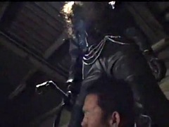 Amaterji, Azijci, Bdsm, Ženska dominacija, Fetiš, Usnje