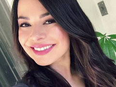 Ruskeahiuksinen, Kuuluisuus