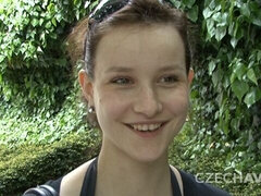 Amatorka, Duży tyłek, Duży kutas, Brunetka, Styl na pieska, Włochaty, Pieniądze, Krótkie włosy