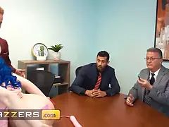 Tetas grandes, Mamada, Estilo perrito, Hd, Monstruo, Oficina, Montar, Trio