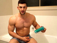Cuarto de baño, Gay, Músculo