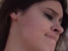 Gros cul, Gros seins, Frère, Brunette brune, En levrette, Pov, Chatte, Tabou