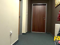 Kuřba, Brunetka, Hlboký orál, Prstovanie, Orgie, Pička, Jačania, Švédska rojka