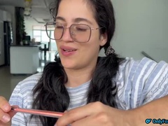 Χύσιμο, Παιχνίδι, Σπιτικό, Πρώτου προσώπου, Μουνί, Άξεστος, Στενό, Παρθένα