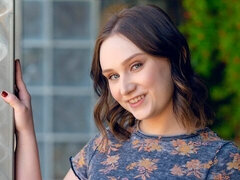 Ερασιτέχνης, Μεγάλος κώλος, Πίπα, Μελαχροινή, Φυσικά βυζιά, Ξυρισμένη, Έφηβος, Βυζιά