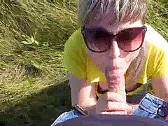 Amatéri, Kuřba, Creampie, Striekanie semena, Honění, Orgazmus, Vonku, Na verejnosti