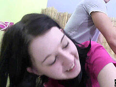 Brunette brune, Massage, Adolescente