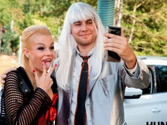 Duży kutas, Czarny, Blondynka, Styl na pieska, Naturalne cycki, Chudy, Nastolatki, Cycki