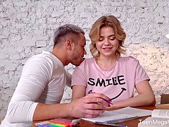 Store pupper, Sæd i munnen, Dype svelg, Hd, Slikking, Skrikende, Dasking, Tenåring