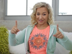 Blondýna, Kuřba, Na pejska, Honění, Výprask, Masturbace, Milf žcbp, Pička