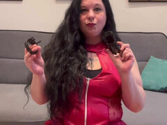 Ruskeahiuksinen, Alistaminen, Nais alistaja, Ranskalainen, Nöyryytys, Lateksi, Vanhempi, Näkökulma pov