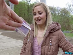 Amatør, Stor pik, Blondine, Tjekke, Udendørs, Pov, Offentlig, Studerende