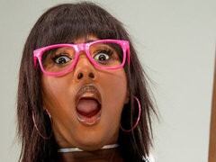 Толстушки, Большая жопа, Черные, Пальцем, Очки, Межрасовый секс, Поцелуи, Киски