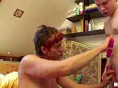 Anal, Chambre à dormir, Sucer une bite, Tir de sperme, Mature, Mère que j'aimerais baiser, Rousse roux, Belle mère