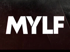 Sadomasochismus, Braunhaarige, Kehlenfick, Domination, Hd, Lingerie, Milf, Tätowierung