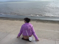 Store pupper, Barmfager, Blotting, Milf, Naturlige bryster, Russer, Alene, Pupper