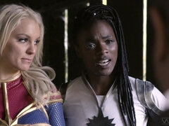 Zwart, Blond, Erotisch, Interraciaal, Lesbisch, Kut duiken, Anaal likken, Spuiten