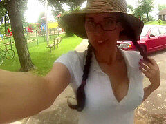 Public hookup with internal cumshot at the Park