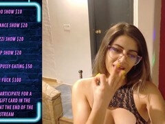 Αράβισσα, Στόμα στον κώλο, Μαλακία με το δάχτυλο για γυναίκες, Αυνανισμός, Μόνος, Παιχνίδια