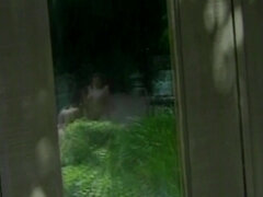 Gros seins, Brunette brune, Lesbienne, Masturbation