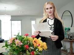 Duży tyłek, Duży kutas, Duże cycki, Blondynka, Obciąganie, Styl na pieska, Mamuśka