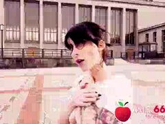 Avto, Nemke, Zunaj, Majhen, V javnosti, Koščena, Tetovaže, Najstnice